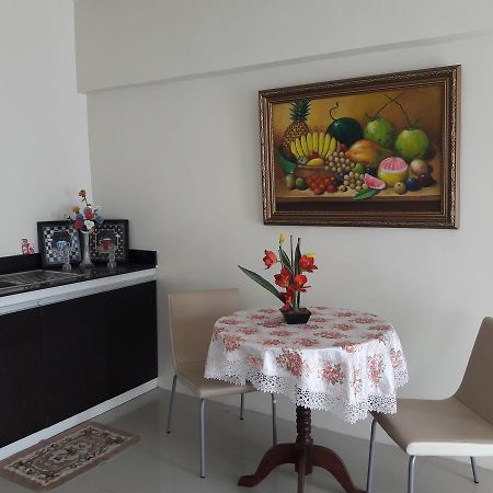 Kassel Del Amor Transit Airport Lodge Paranaque City Kültér fotó